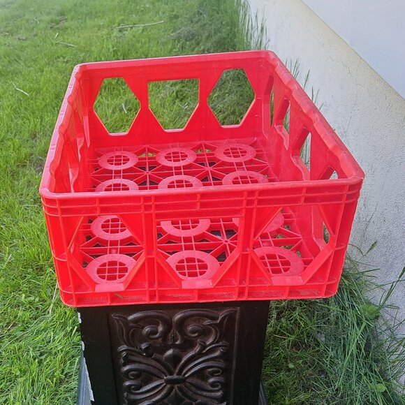 Vintage Coca-Cola Plastic Crate - Picture 3 of 10